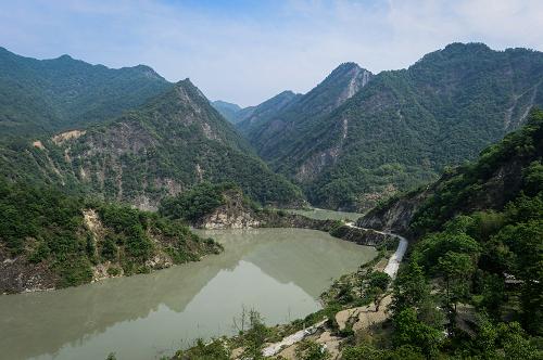 四川绵羊唐家山堰塞湖整治项目